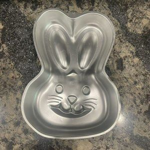 Wilton 1992 Bunny Rabbit Birthday Easter Easy 123 Cake Pan Tin Mold Cake Baking